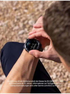 GARMIN Smartwatches | Herrenuhren-fēnix® 8 - 47 mm AMOLED Sapphire Schwarz/Carbongrau Titan DLC 010-02904-21