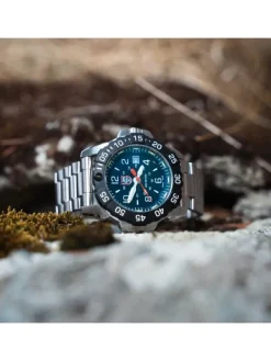 LUMINOX Herrenuhren-NAVY SEAL STEEL 3250 SERIES xs.3254.CB