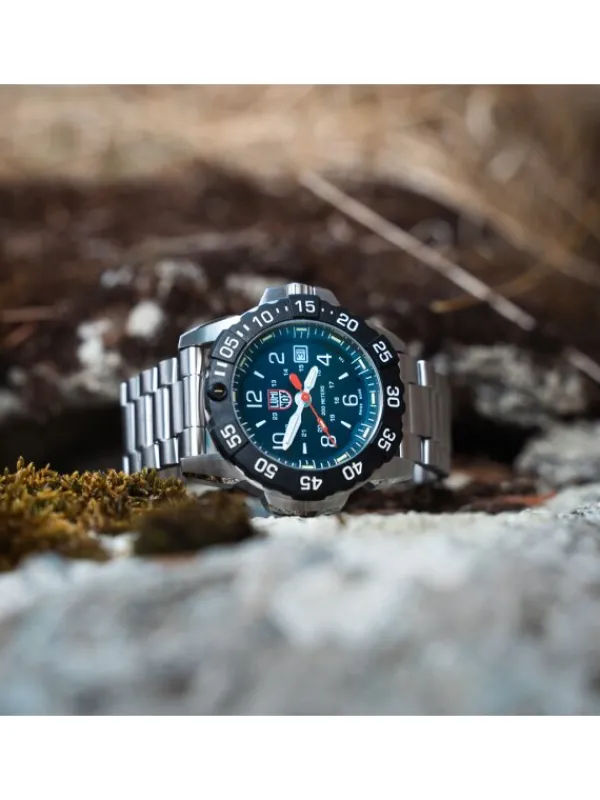 LUMINOX Herrenuhren-NAVY SEAL STEEL 3250 SERIES xs.3254.CB