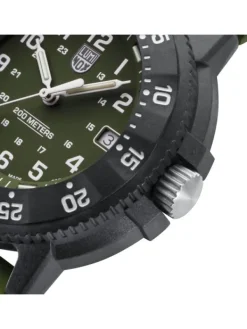 LUMINOX Herrenuhren-ORIGINAL NAVY SEAL 3000 EVO SERIES grün XS.3013.EVO.S