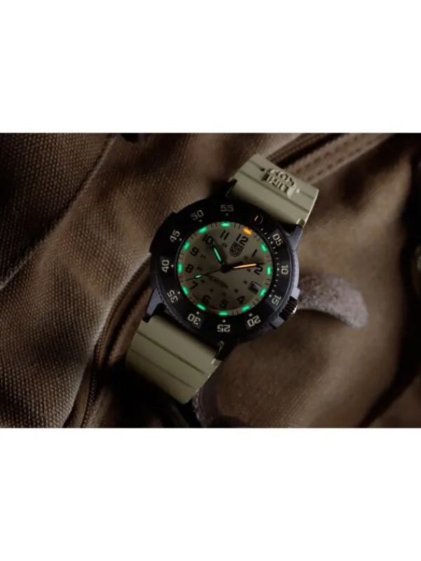 LUMINOX Herrenuhren-ORIGINAL NAVY SEAL 3000 EVO SERIES sand XS.3010.EVO.S
