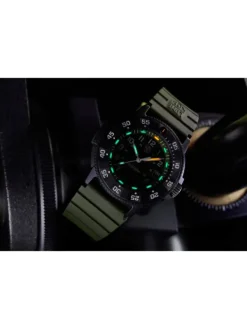 LUMINOX Herrenuhren-ORIGINAL NAVY SEAL 3000 EVO SERIES grün XS.3013.EVO.S