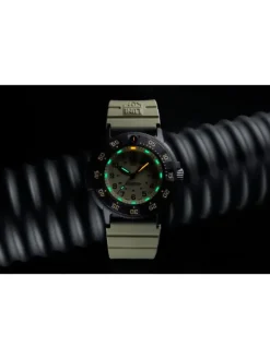 LUMINOX Herrenuhren-ORIGINAL NAVY SEAL 3000 EVO SERIES sand XS.3010.EVO.S