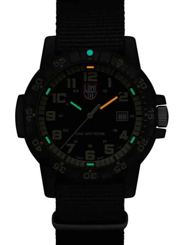 LUMINOX Herrenuhren-Sea Turtle 0320er xs.0333