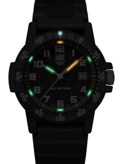 LUMINOX Herrenuhren-SEA TURTLE GIANT 0320 SERIES XS.0335