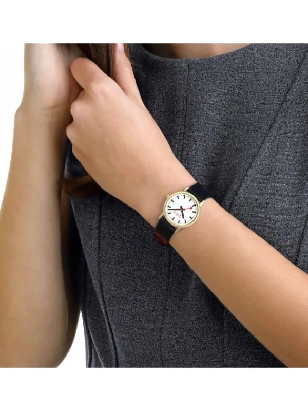 MONDAINE Damenuhren-Classic 30mm goldf. A658.30323.10SBBV