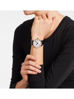 MONDAINE Herrenuhren-evo2, 40 mm Weiß Leder vegan Datum MSE.40210.LBV