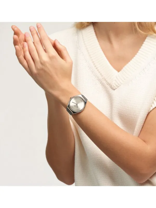 SWATCH Damenuhren-IRONY BLACK'N'WHITE SYXS142